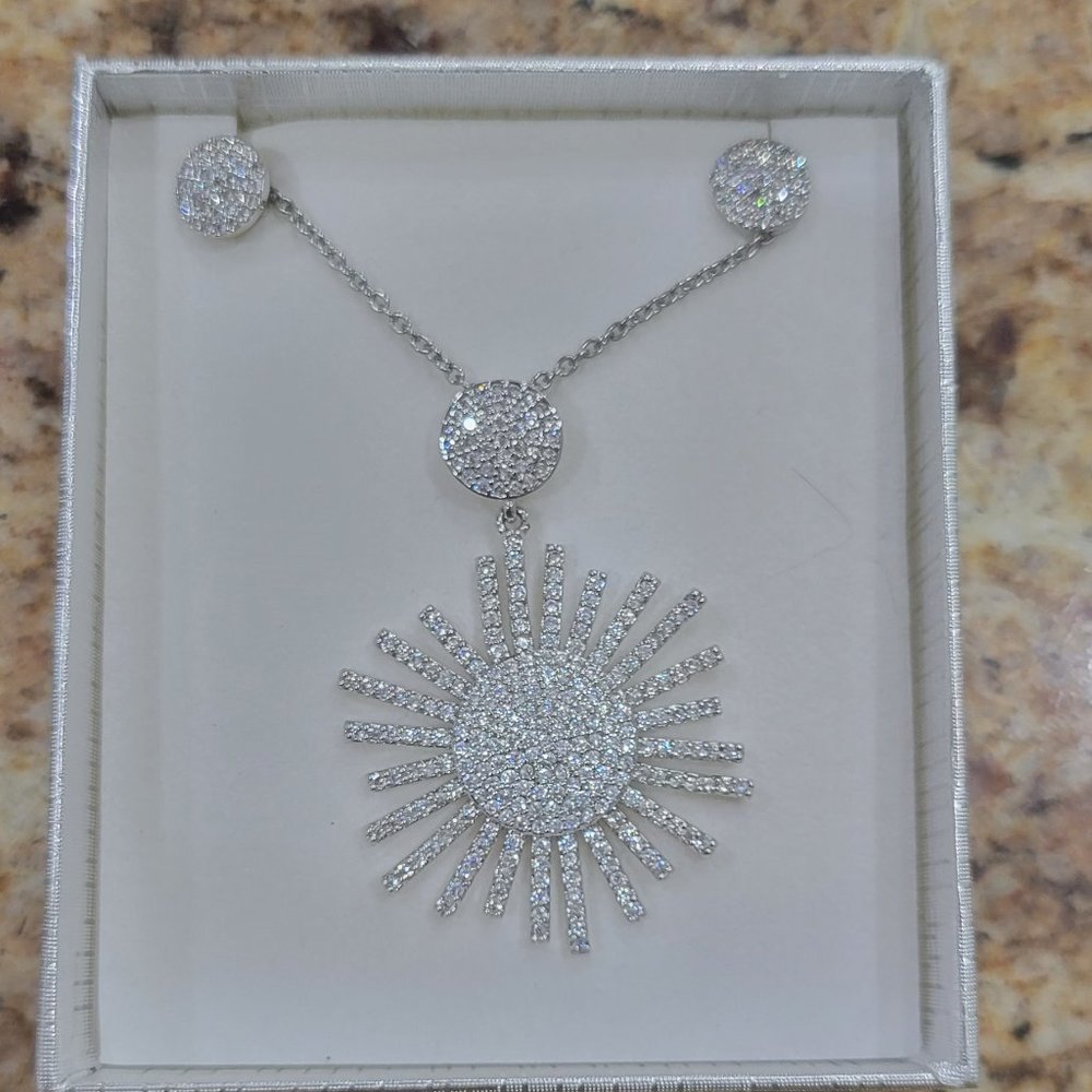 Set de collar y aretes